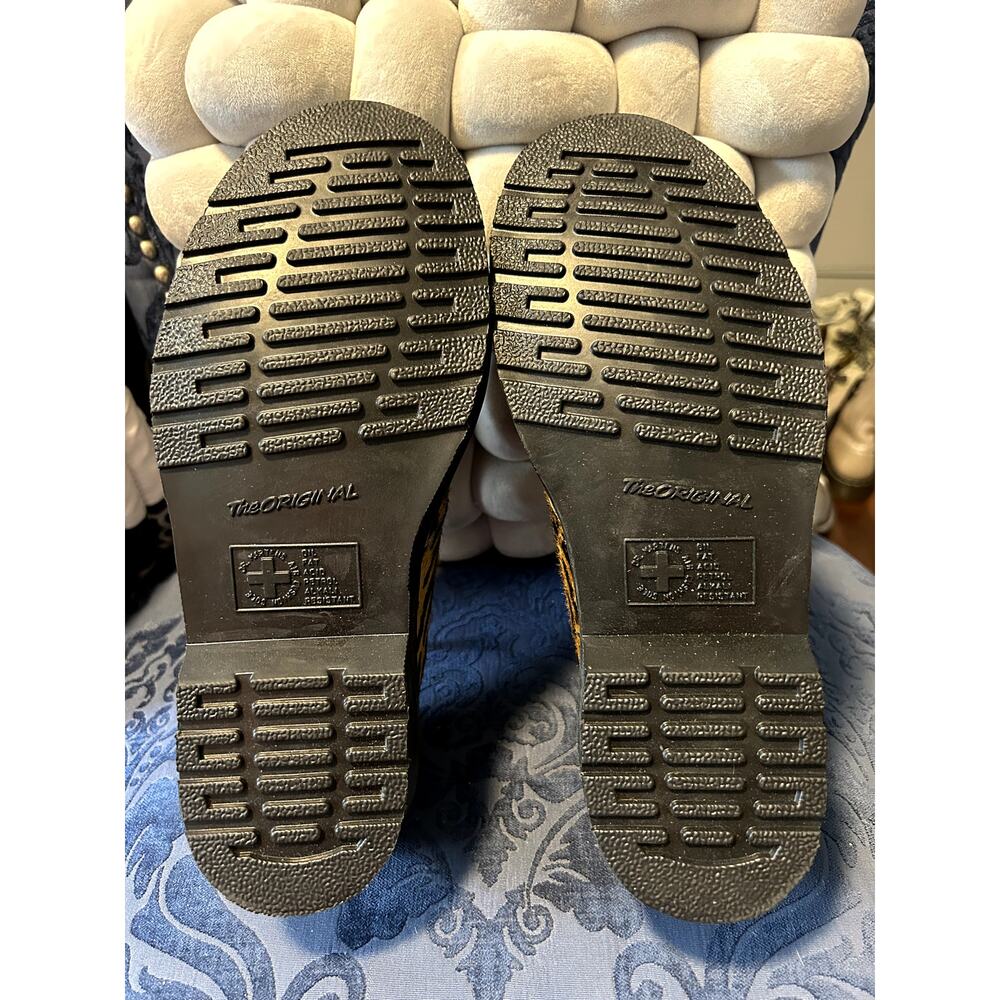 RARE! Dr Martens x Wacko Maria Tiger Print Hair-On size 8/EU 39 - Picture 8 of 9